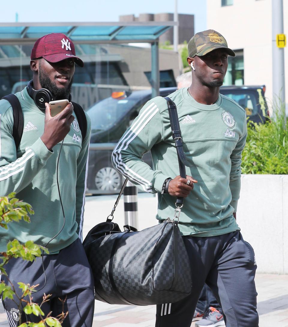Sao MU rầm rập đổ bộ London đại chiến Chelsea Sao MU rầm rập đổ bộ London đại chiến Chelsea
